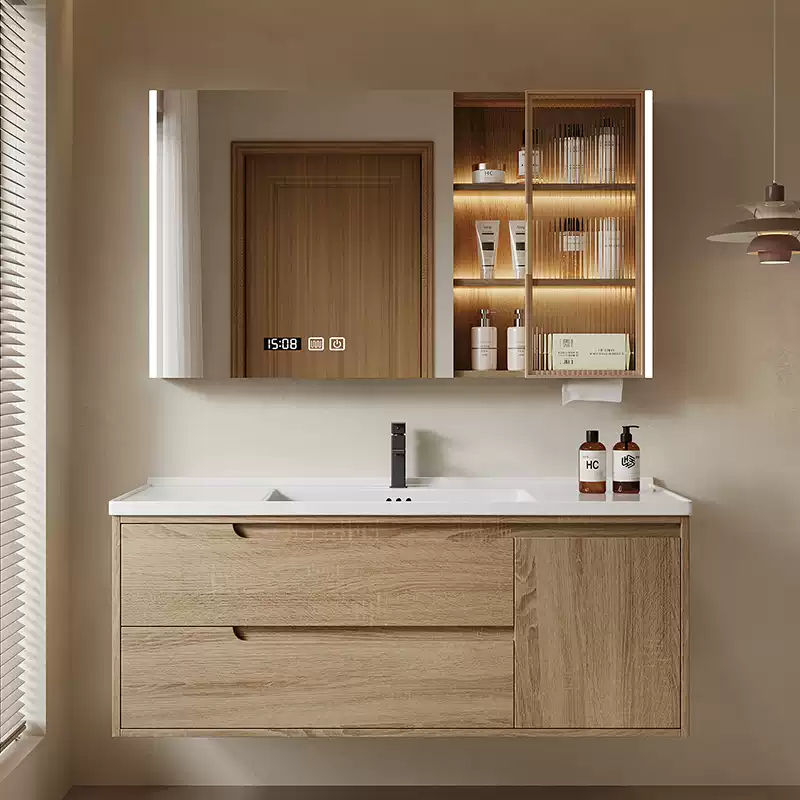 สีน้ำตาล