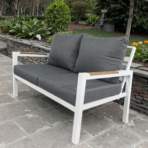 4PCS Ensemble <span class=keywords><strong>de</strong></span> chaises <span class=keywords><strong>de</strong></span> canapé <span class=keywords><strong>de</strong></span> <span class=keywords><strong>jardin</strong></span> pour hôtel moderne Cadre en <span class=keywords><strong>aluminium</strong></span> Composites <span class=keywords><strong>de</strong></span> bois-plastique Mobilier d'extérieur <span class=keywords><strong>de</strong></span> table résistant aux UV - Product Image 4