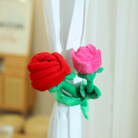 Pour les fans de dessins animés : Bouquet de fleurs en peluche (tournesol et rose), attache-rideau, décoration, cadeau événementiel, vente en gros transfrontalière