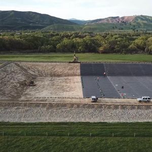 Geomembrana <span class=keywords><strong>de</strong></span> HDPE <span class=keywords><strong>de</strong></span> Alta Calidad Resistente a los Rayos UV <span class=keywords><strong>de</strong></span> 1 mm para Piscicultura - Product Image 6