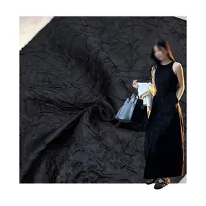 Chất Lượng Cao 100% Polyester Bóng Satin Vải Cho Phụ Nữ Hàng May Mặc Thiết Kế Vải Cho Ăn Mặc Châu Âu Thân Thiện Với Môi