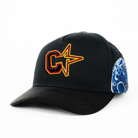 OEM ODM à la mode Rhinestone 5 panneaux Personnalisez votre propre logo Écusson de broderie Épingles de luxe en métal Casquettes de baseball en daim personnalisées