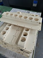Usine de fabrication de pièces en plastique par injection, moulage par injection, service de moulage par injection