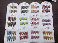 JIAZHIMU Faux ongles réutilisables à presser style français, motifs fraise, poudre, sucre, peinture à l'huile, vente en gros