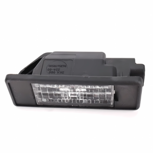 Nueva Luz de Matrícula para Carrocería de <span class=keywords><strong>Vans</strong></span>, OE 6398200256 para Mercedes-Benz Sprinter 2006-2013 (Negro) - Product Image 1