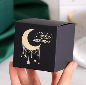 Nuove Mini Buste Regalo per Eid in Nero, Bianco e Verde <span class=keywords><strong>con</strong></span> Elegante Design a <span class=keywords><strong>Mezzaluna</strong></span> Dorata e Decorazione a <span class=keywords><strong>Stella</strong></span> - Product Image 1