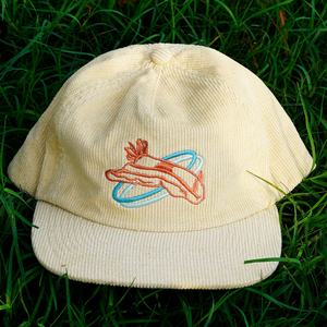 Casquettes en velours côtelé à visière plate avec cordon, personnalisées, 5 panneaux, non structurées, logo brodé - Product Image 5