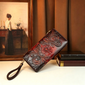 Borsa Clutch Vintage con Fiori 3D in Rilievo per Donna, Portafoglio Lungo Retrò con Decorazioni Floreali e Cinturino da Polso - Product Image 3