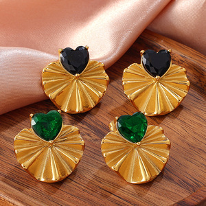 Heart-Shaped Stud <b>Earrings</b> Gold Plated Zinc Alloy With <b>Green</b> Black Stone Bezel Setting For Women Fashion Jewelry - Product Image 3
