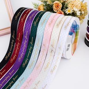 All'ingrosso della fabbrica <span class=keywords><strong>nastro</strong></span> di raso solido doppio colore rosso velluto stampato in <span class=keywords><strong>gros</strong></span> <span class=keywords><strong>grain</strong></span> per uso decorazioni con 1cm 2.5 <span class=keywords><strong>cm</strong></span> 4 <span class=keywords><strong>cm</strong></span> <span class=keywords><strong>10</strong></span> <span class=keywords><strong>cm</strong></span> - Product Image 5