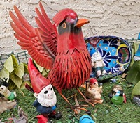 Ornement de jardin en métal rouge Oniya, oiseau cardinal, décoration de cour extérieure, cadeau pour les amoureux des oiseaux, sculpture d'art pour la pelouse et le patio