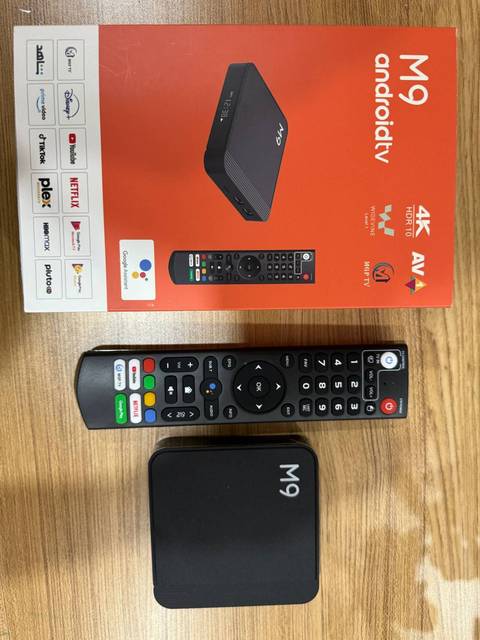 2024 New Quad Core 4K Smart TVBox IATV Android Tv Box Android11 2GB16GB S905Y4 M9 Big Number Button Remote iptv Box