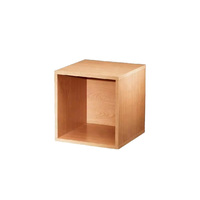 Compartiment de rangement ouvert en bois à grille unique, idéal pour un rangement flexible dans les petits salons, chambres ou bureaux