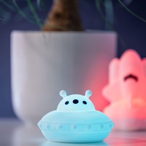 Luminaria Kid LED Bebe Tomada Caterpillar novità <span class=keywords><strong>lampada</strong></span> in Silicone commutata piccola eccentrica <span class=keywords><strong>lampada</strong></span> da notte Veilleuse UFO <span class=keywords><strong>lampada</strong></span> da notte - Product Image 3