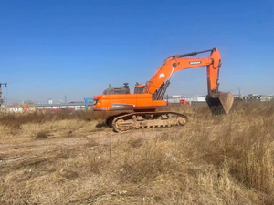 Excavadora Usada Doosan DX520LC-9C, Motor Diésel, Sistema Hidráulico, Cucharón de 3.2m, 257KW de Potencia, Pocas Horas de Uso, 52 Toneladas - Product Image 5