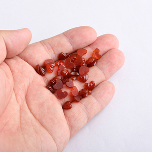 Venta al por mayor de piedras preciosas sueltas personalizadas de Alta Corte Corazón de ónix rojo cabujón ágata natural en colores oscuros y claros - Product Image 5