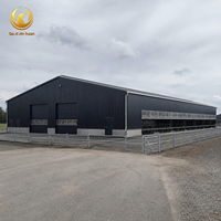 Bâtiment d'élevage en acier préfabriqué, abri pour bétail, hangar agricole, structure de ferme laitière avec ventilation, conception personnalisée