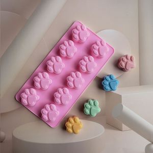 Moule de cuisson en silicone personnalisé pour friandises, savons et bonbons pour chiens, motif empreinte de patte, vente en gros - Product Image 3