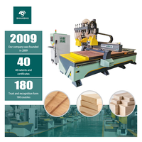 Centre de traitement CNC multi-broches pour la découpe, le perçage et la sculpture du bois, machine de production de panneaux de porte de meubles