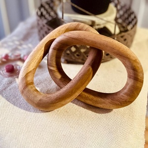 Acacia Chuỗi Gỗ Liên Kết Hôn <span class=keywords><strong>Handmade</strong></span> Trang Trí Điêu Khắc Bằng Gỗ Thủ Công Trang Trí Quà Tặng Cho Bàn Cà Phê Phòng Khách Kệ Hiển Thị - Product Image 4