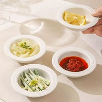 Assiette jetable moderne en céramique blanche pure pour la maison Hot Pot Dumpling Assaisonnement Plat de soja Chapeau de paille Snack Assiette-pour les hôtels