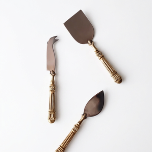 Ensemble de couteaux à fromage dorés 3 pièces en acier inoxydable, coupe-fromages et spatules pour planches à servir, fêtes, cadeaux et kit de repas à domicile - Product Image 3