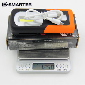 ไฟส่องทำงานแบบ LED Le-Smarter ชาร์จไฟได้ พร้อมแม่เหล็ก สำหรับซ่อมรถยนต์ พกพาสะดวก ใช้ตรวจสอบภายนอกอาคาร - Product Image 4