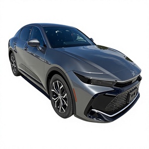 Toyota Crown XLE d'occasion à bas prix, modèle 2023, à vendre - Product Image 1