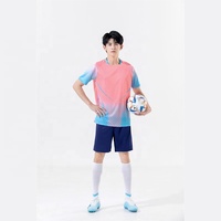 Kit de football féminin et masculin le plus vendu – Ensemble PSG 20 pièces avec logo pour femmes