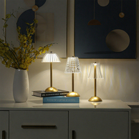 Lampe de table moderne en métal LED de haute qualité, flexible, avec charge USB E26, sans fil, veilleuse pour chambre à coucher, restaurant, acrylique, lumière chaude