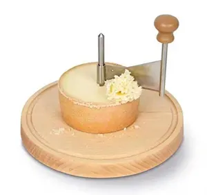 Rizador de queso de acero inoxidable, afeitadora de flores de queso perfecto para rueda de queso o chocolate, rizador de queso de madera