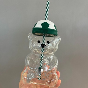 Tazza da <span class=keywords><strong>Caffè</strong></span> Orsetto Teddy Rosa Fragola 2026 <span class=keywords><strong>di</strong></span> Alta Qualità, Bicchieri Freddi in <span class=keywords><strong>Vetro</strong></span> Orsetto Teddy Bearista da 20OZ con Coperchi e Cannucce - Product Image 4