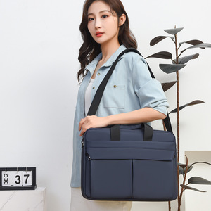 Maletín para portátil de hombro de tela impermeable con revestimiento, bolso de mano de gran capacidad para negocios, el bolso para portátil de moda más popular para hombres - Product Image 5