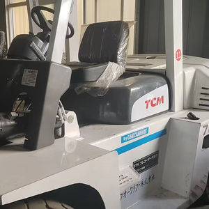 Gebruikt <span class=keywords><strong>TCM</strong></span> FD70 7 <span class=keywords><strong>TON</strong></span> dieselheftruck drietrapsmast 1020x100x1000 vorkafmetingen 1000mm laadcentrum Japanse oorsprong 2240mm - Product Image 1