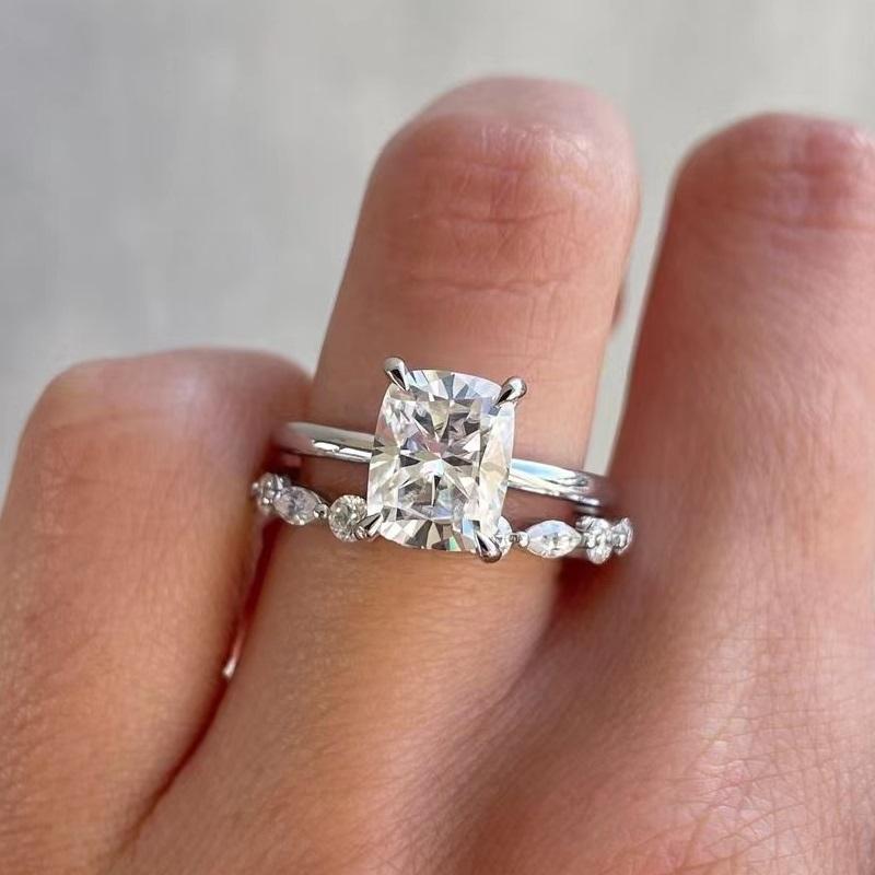 Accent Odette associé