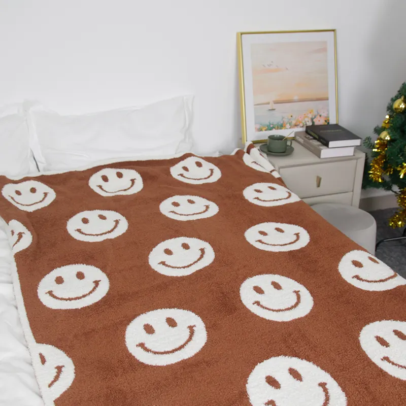 Custom wholesale luxury plain smile printing big thick soft knit throw crochet blanket for winter sofa home decoration