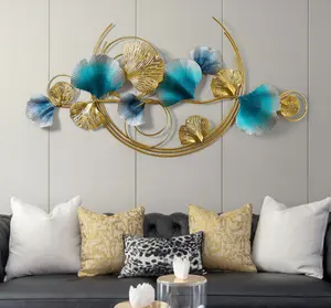 الموضة الحديثة جدار معدني معلق ديكور فني المطاوع الحديد قلادة الذهب ورقة زهرة النحت للديكور