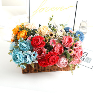 Flores Artificiales Lichao, Peonías y Margaritas de Seda para Decoración del Hogar y Bodas, 10 Pulgadas - Product Image 2