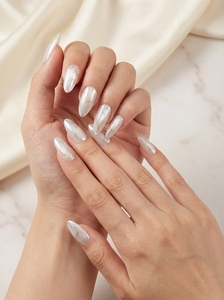 <span class=keywords><strong>Ongles</strong></span> à presser faits main, longs, forme amande, blanc crème, effet œil de chat, peints à la main, chrome argenté, gel liquide métallique, vente en gros - Product Image 2