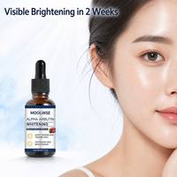 Sérum Liquide Éclaircissant à la Vitamine C 30ml – Hydratant et Unifiant le Teint, Atténue les Taches Brunes, à l'Acide Hyaluronique pour Tous Types de Peau