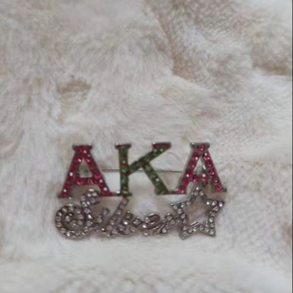 aka Brooches Elegant Accessories for Men Women