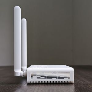 ZIKUN ZC-530X6H (XG-PON ONU) FTTH 1*2.5GE + 3*2USB + 2.4G & 5G AX3000 WiFi6 Mesh Garantie de 2 ans 185x138x40mm - Product Image 4
