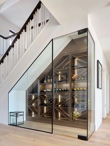 Mueble de Almacenamiento para Vinos JINGSHUN de Madera Maciza y Vidrio para Escaleras, Optimización de Espacio, Mueble de Almacenamiento para el Hogar a Medida, Listo para Armar - Product Image 5