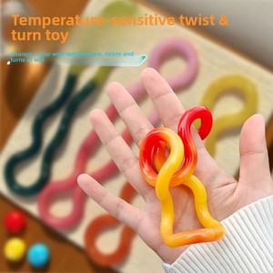 Giocattolo Antistress Unisex per Bambini, Modello CN 6655, in Plastica Multicolore con Effetto Temperatura, per Età 7-35 Anni - Product Image 3