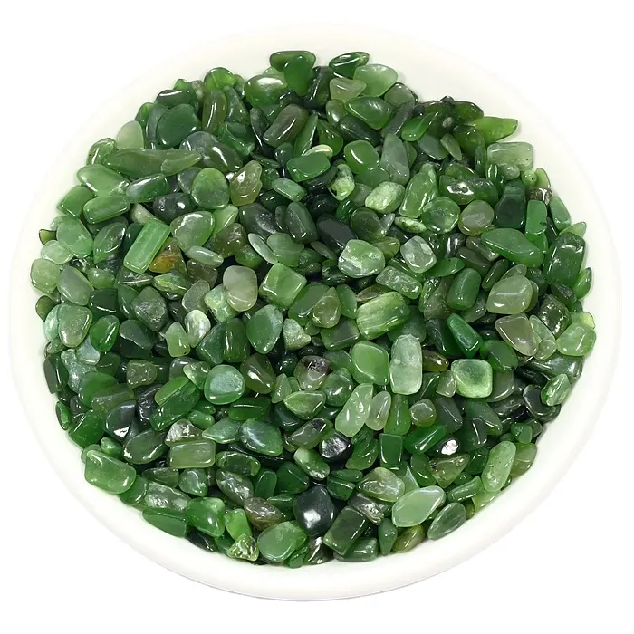 Groothandel Natuurlijke Gepolijst Groene Jade Grind Getrommeld Stone Voor Healing Voor Decoratie