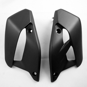 Panneaux de radiateur en fibre de carbone mat Pièces de carénage de moto d'usine pour <span class=keywords><strong>Ducati</strong></span> <span class=keywords><strong>Monster</strong></span> <span class=keywords><strong>797</strong></span> - Product Image 1