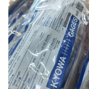 Sensor de Tensión Kyowa KFG-2-120-C1-11 L3M2R, Número de Modelo GS-2N-120-C1-77-3N2P, Longitud de 2 mm, Hecho en Japón, Disponible en Stock - Product Image 3