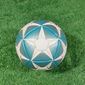Ballons de football personnalisés en gros du fabricant, en cuir PU souple, thermocollés, ballon de football professionnel taille 5 - Product Image 4