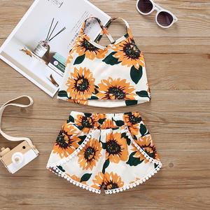 Oferta de Sombreros: Conjunto de 2 Piezas de Ropa para Niña con Estampado de Girasol y Encaje con Flecos - Product Image 5