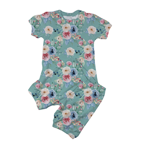 Conjunto de Ropa de Verano para Niñas con MOQ Bajo, Conjuntos de Salón para Niñas, Top de Manga Corta con Mariposas Arcoíris + Pantalones Cortos - Product Image 2